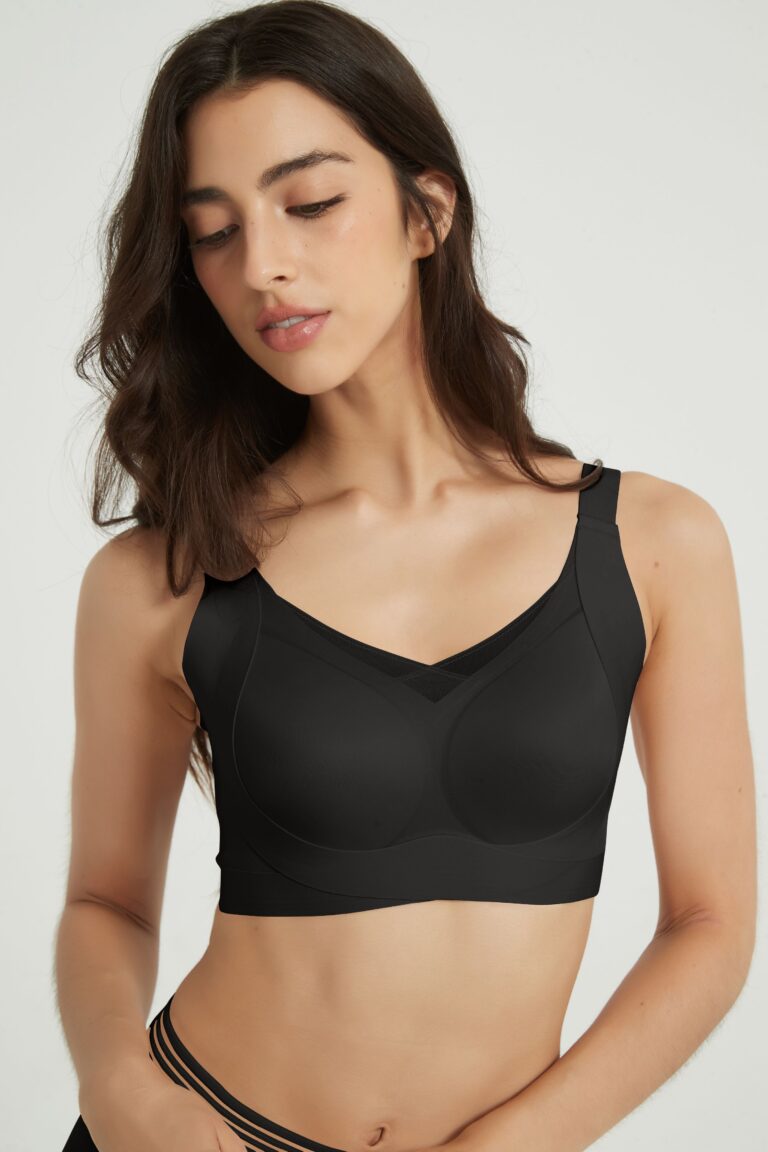 Medium Support Molded Cups CrossOver V-neck Bra