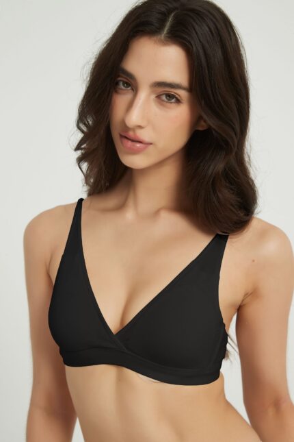 High Stretch Smooth Lounge Triangle Padded Bralette black