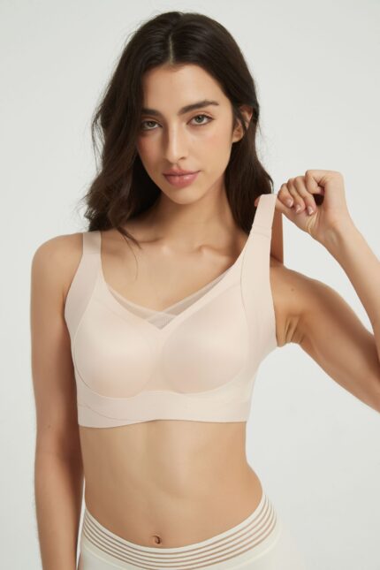 Medium Support Molded Cups CrossOver V-neck Bra